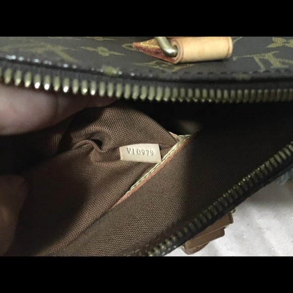 🔥SOLD🔥Gorgeous Louis Vuitton Monogram Alma PM - Picture 6 of 11